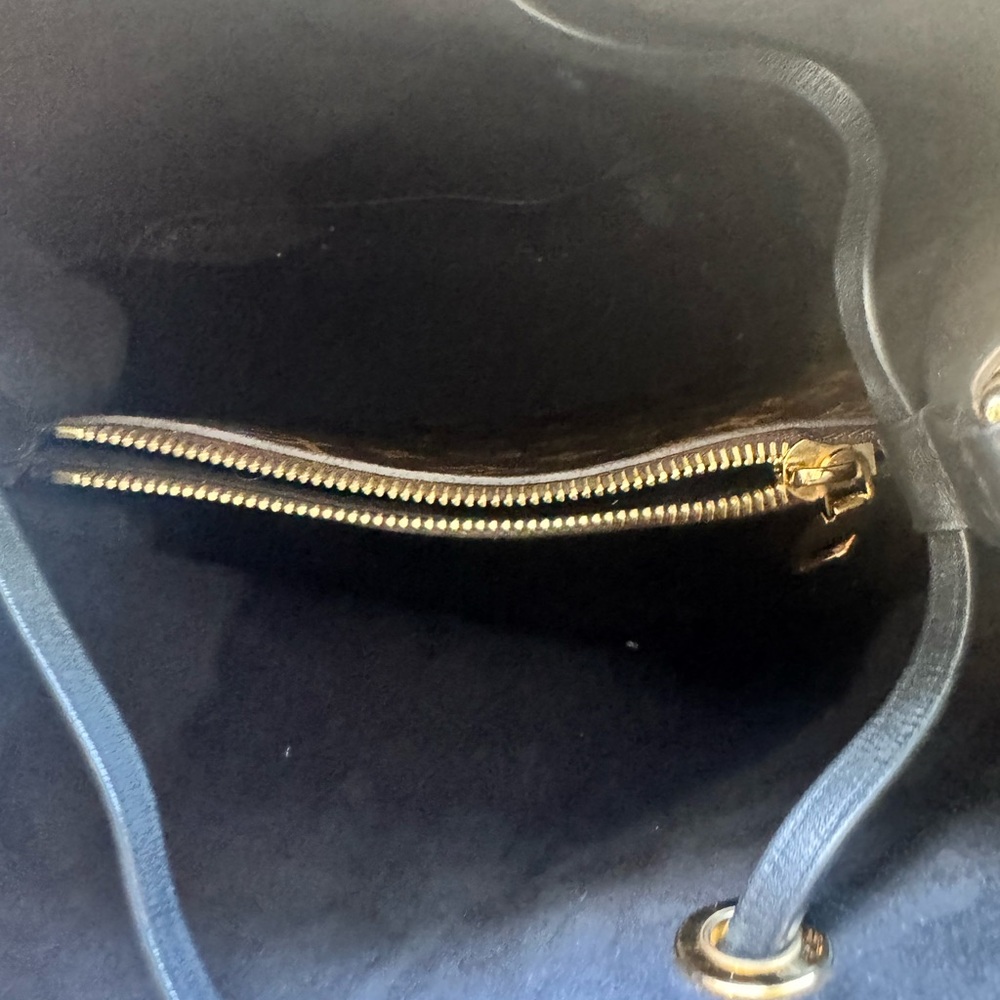 Authentic Louis Vuitton Neo Noe bag - Picture 5 of 12
